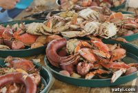 Andrew Zimmern Explores the Heart of Cajun Country on Bizarre Foods