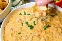 Creamy Rotel Dip Recipe for Parties and Game Day