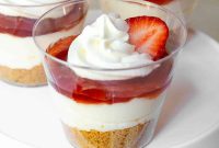 No-Bake Strawberry Cheesecake Cups with Graham Cracker Crust