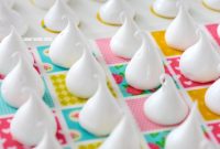 Edible Meringue Stamps: Create Decorative Cookie and Cake Toppers