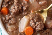 Hearty Keto Ground Beef Stew Recipe for Low-Carb Meals