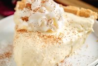 Creamy Eggnog Pie (No-Bake Holiday Dessert)