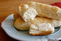 Cheesy Stuffed Breadsticks Recipe for Gooey, Pull-Apart Bread