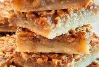 Irresistible Pecan Pie Bars Recipe for Fall Desserts