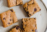 Gluten-Free Pumpkin Chocolate Chip Blondies You’ll Love