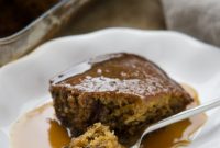 Sticky Date Pudding Cake Recipe with Toffee Sauce