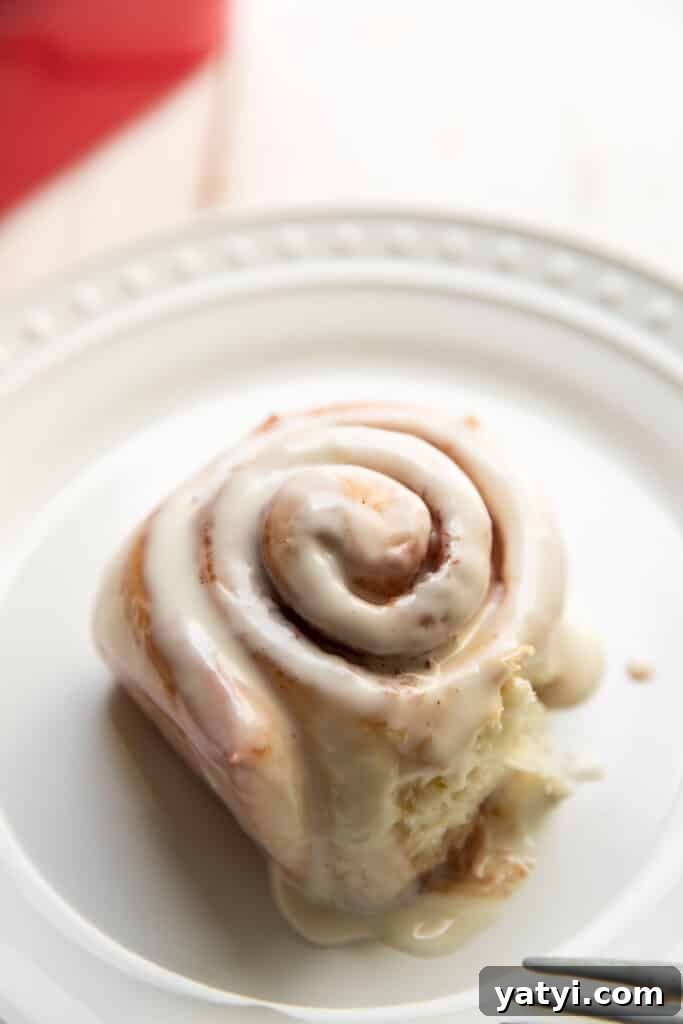 Maple Cream Cheese Cinnamon Rolls Recipe — Soft, Gooey & Irresistible 7 maple cream cheese cinnamon rolls