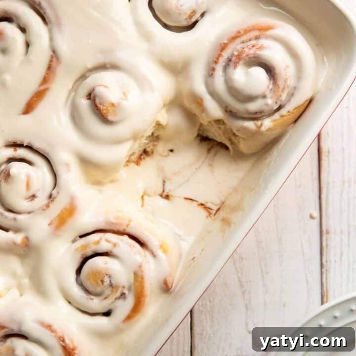 maple cream cheese cinnamon rolls
