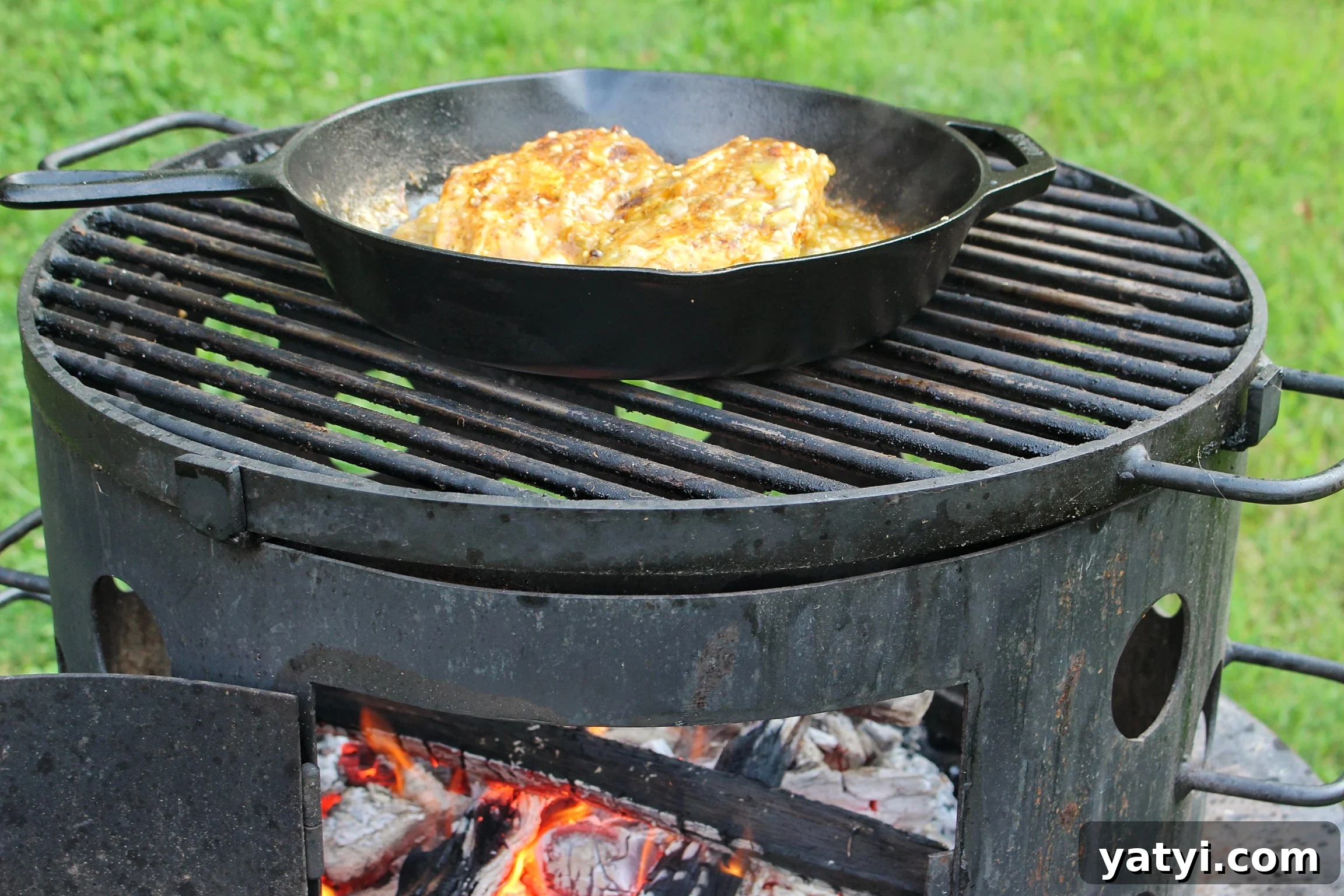 Cast-Iron Green Chile Chicken Skillet Recipe for Dinner 3 Cast Iron Green Chile Chicken