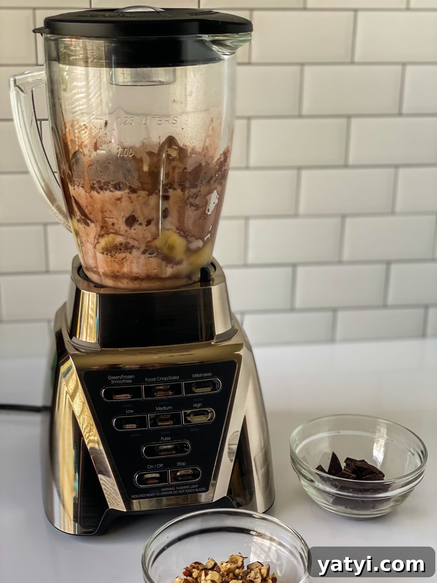 Chocolate Hazelnut Smoothie Bowl: Creamy Breakfast Recipe 4 Blender with ingredients.
