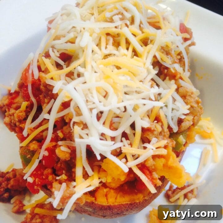 Sloppy Joe Stuffed Sweet Potatoes {21 Day Fix}