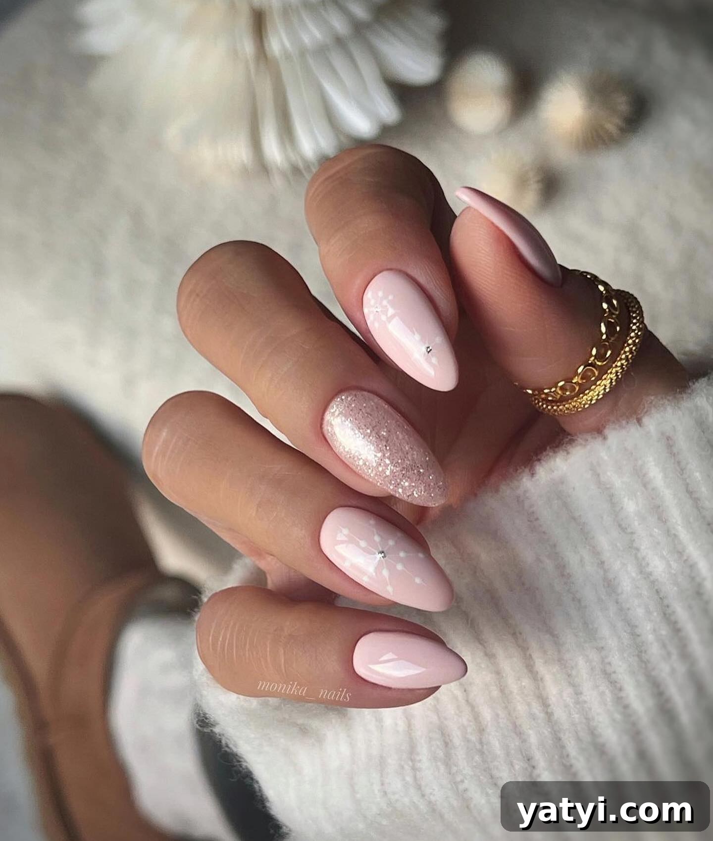 41 Chic Nude Nail Ideas You Can Create at Home 16 14. Neutral and Glitzy