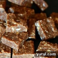 Lemon-White-Chocolate-Chip-Blondies-4