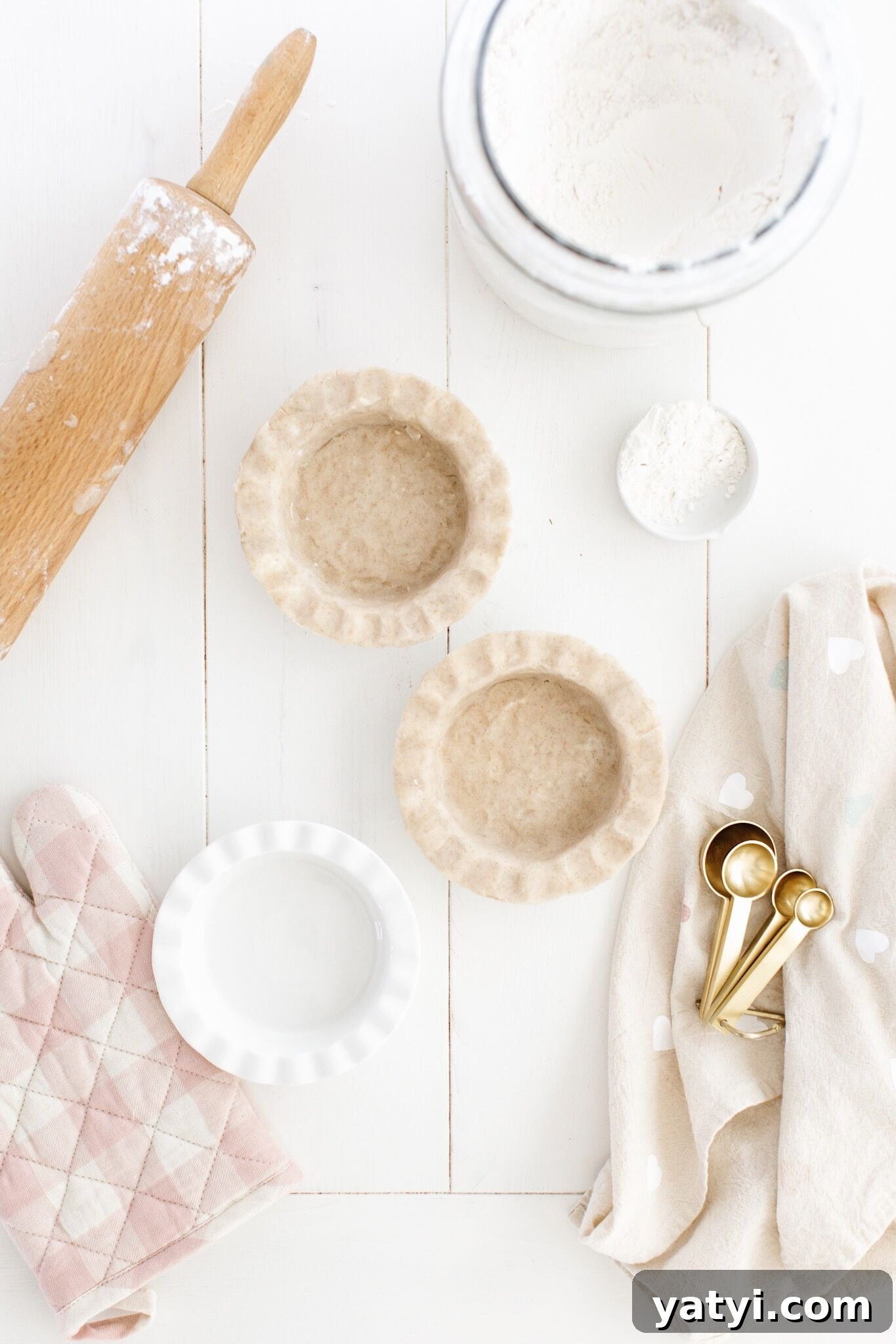 Gluten free pie crust recipe, gold measuring spoons