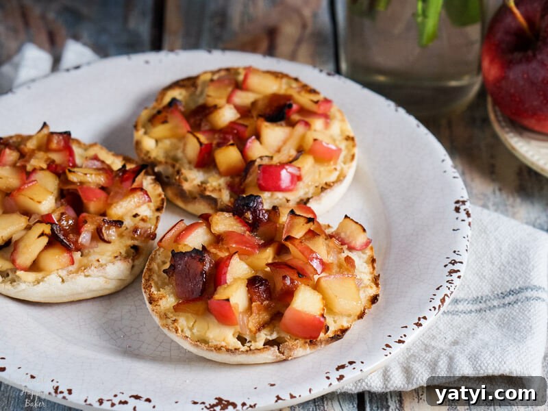 Apple, Bacon & Cheddar English Muffin Sandwiches 3 Apple Bacon Cheese English Muffins
